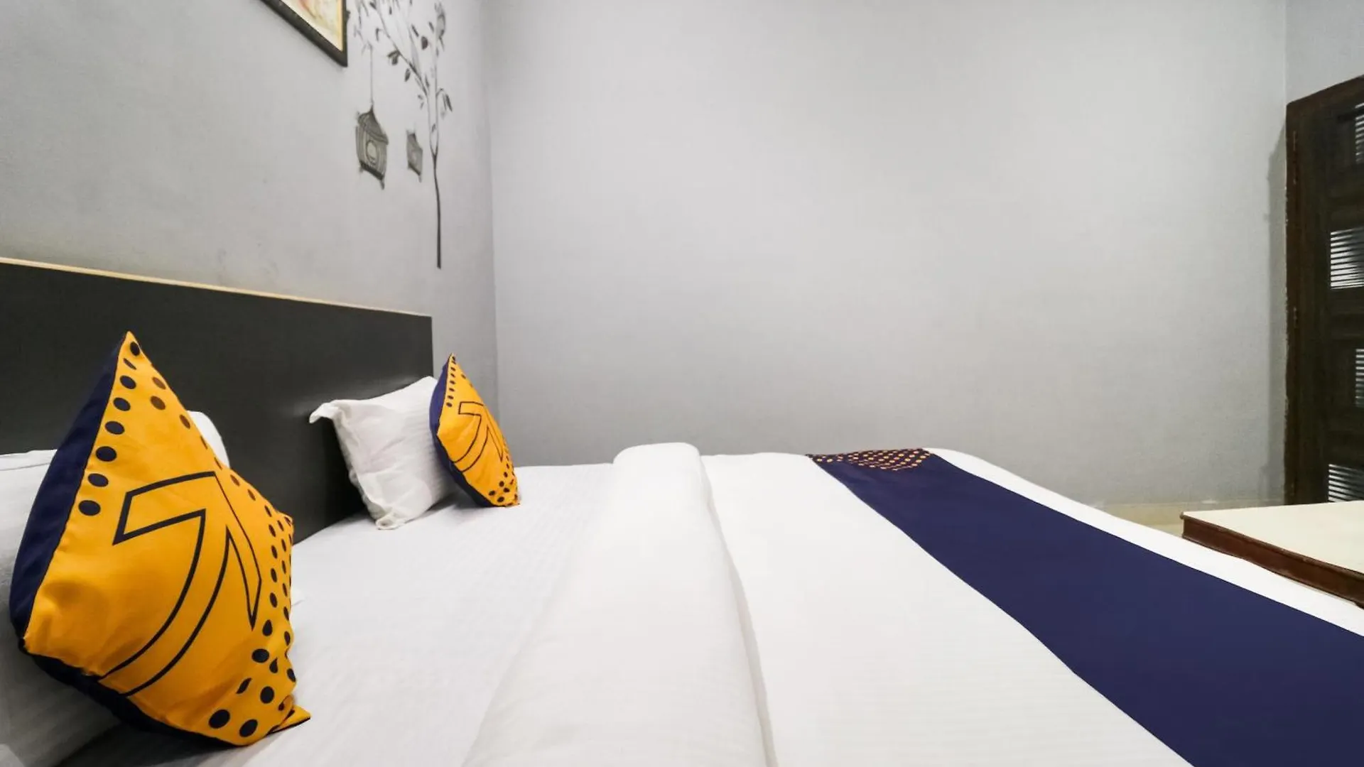 Hotel O Sunrise Guest House Gurgaon 2*,